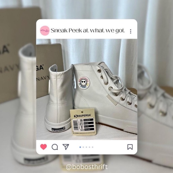 Superga White Hightops - Picture 1 of 3